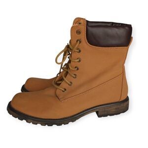 CHARLOTTE RUSSE COMBAT STYLE BOOTS TAN SZ.8 GUC.